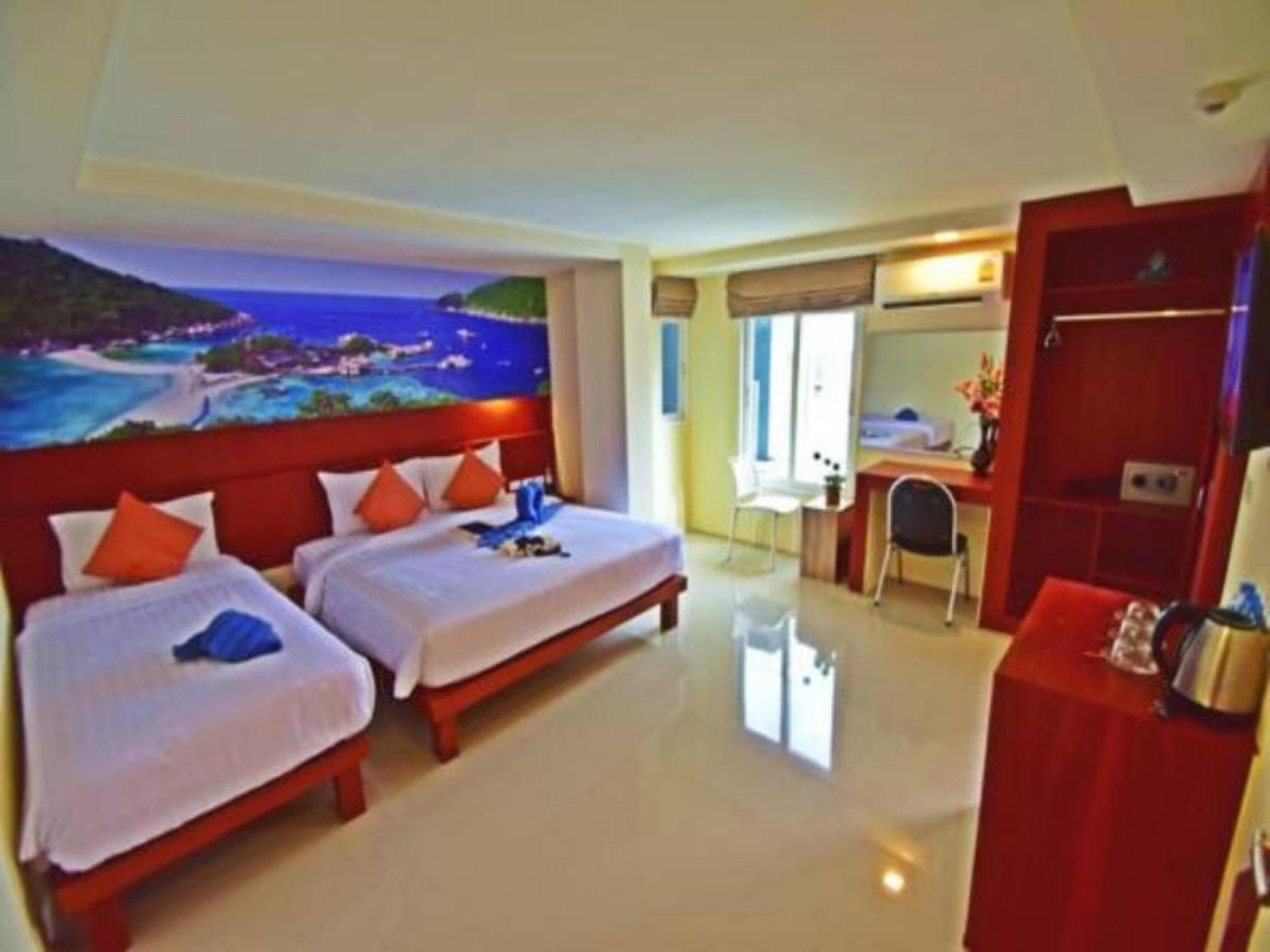 Patong Buri Resort Екстер'єр фото